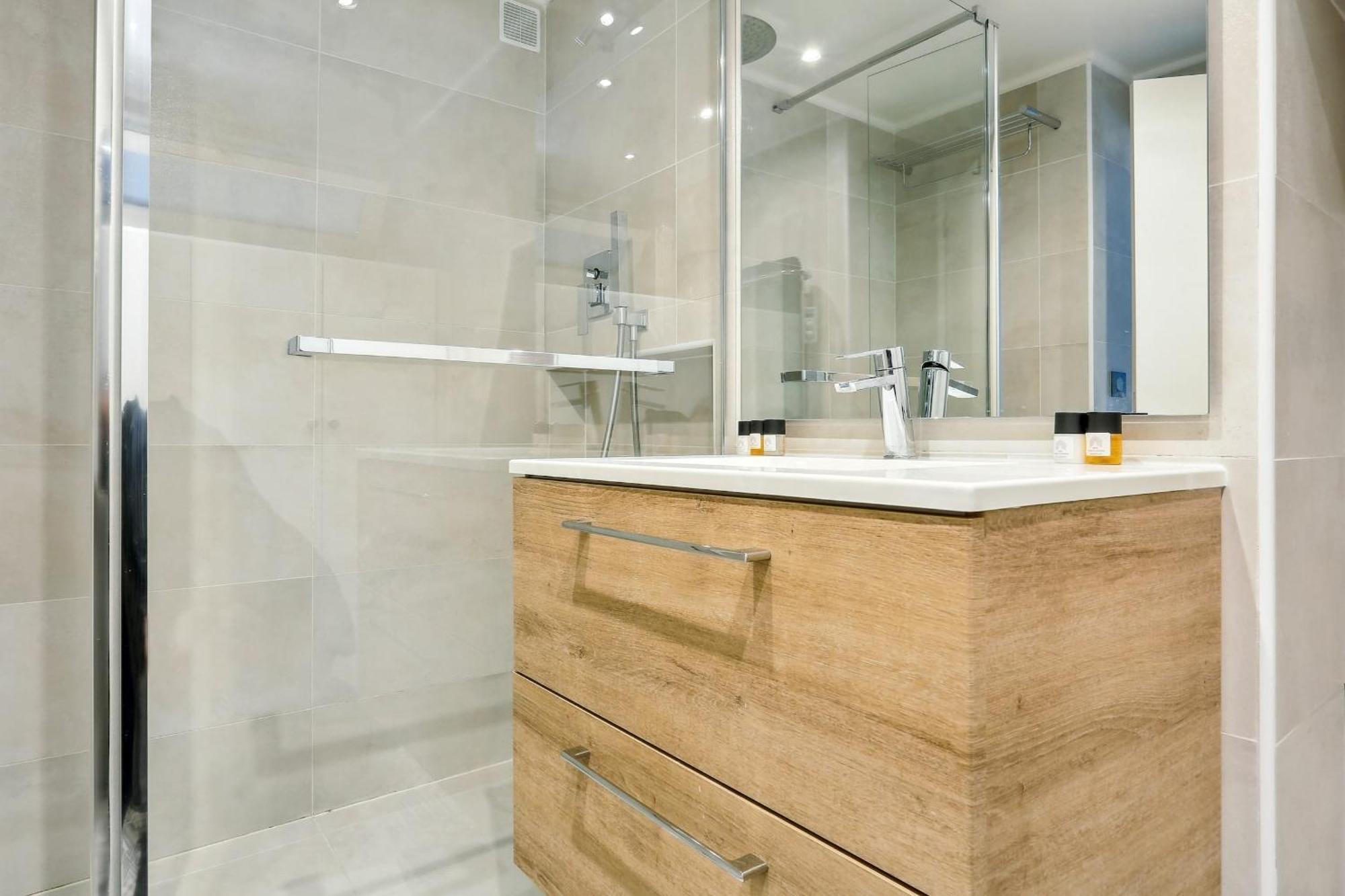 Les Halles & Le Marais - 2Br - Cityapartmentstay Париж Екстер'єр фото